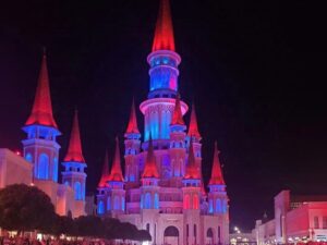 Land of Legends Nachtshow Transfer