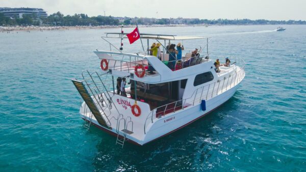 vip manavgat basar bootstour ab side – exklusive bootsfahrt in kleiner gruppe