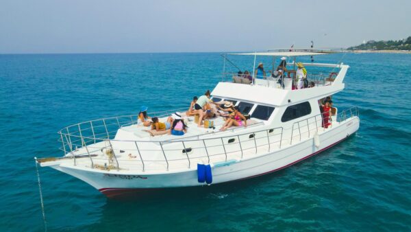 vip manavgat basar bootstour ab side – exklusive bootsfahrt in kleiner gruppe