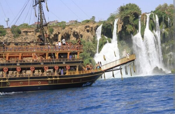 antalya piratenboot tour – bootsausflug, düden wasserfall & schaumparty